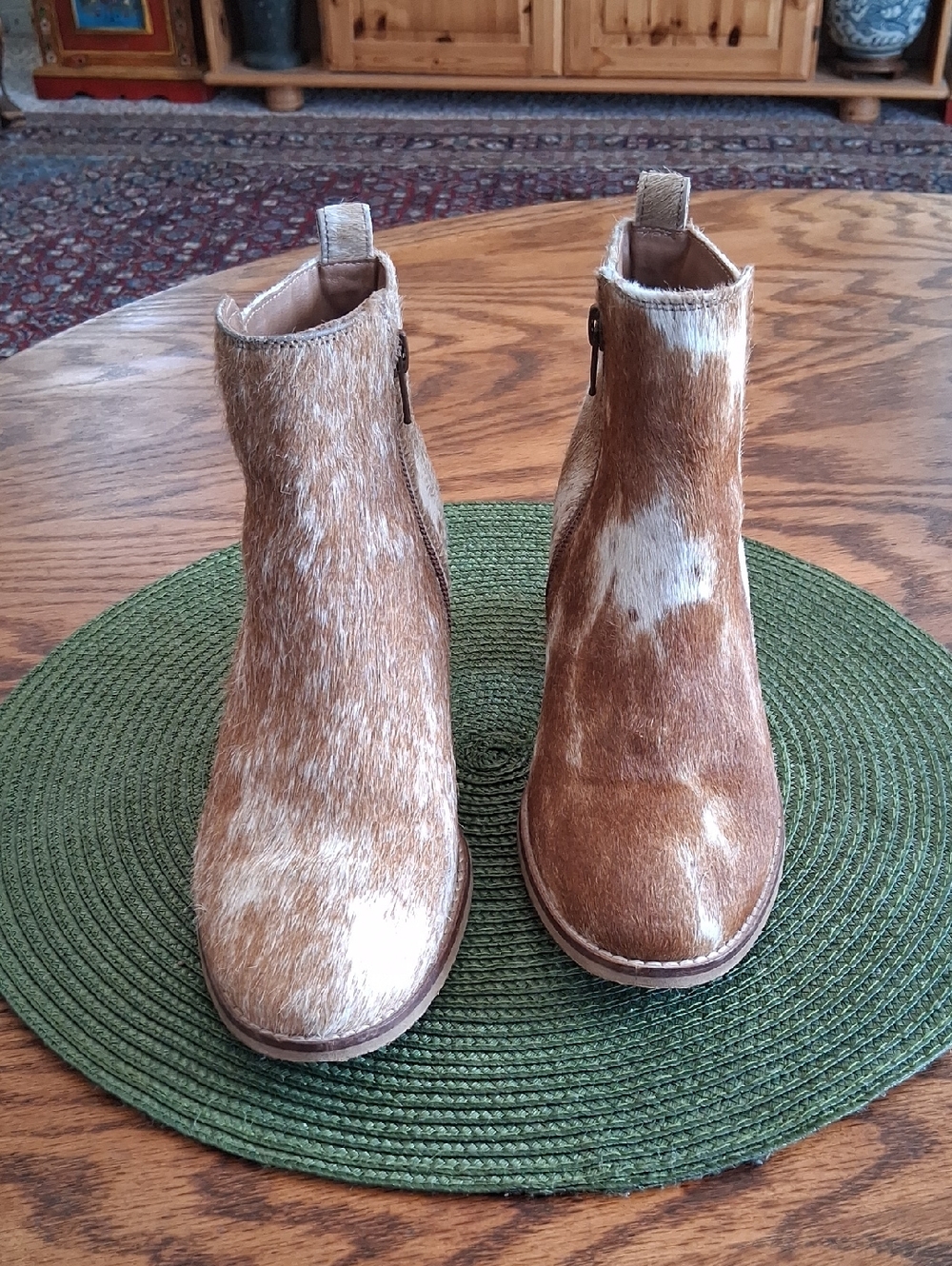 Myra Tan Brown White Calf Hair Leather Maximalist Cowgirl Ankle Booties Size 6 - Picture 5 of 11